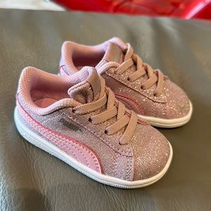Puma 5c baby girl sparkly sneakers